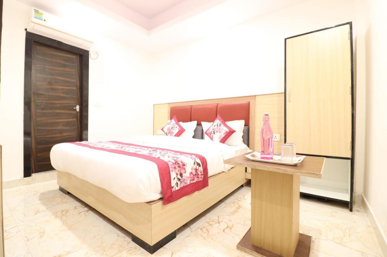 Hotel Hari International - Noida Sector 11 Exterior foto